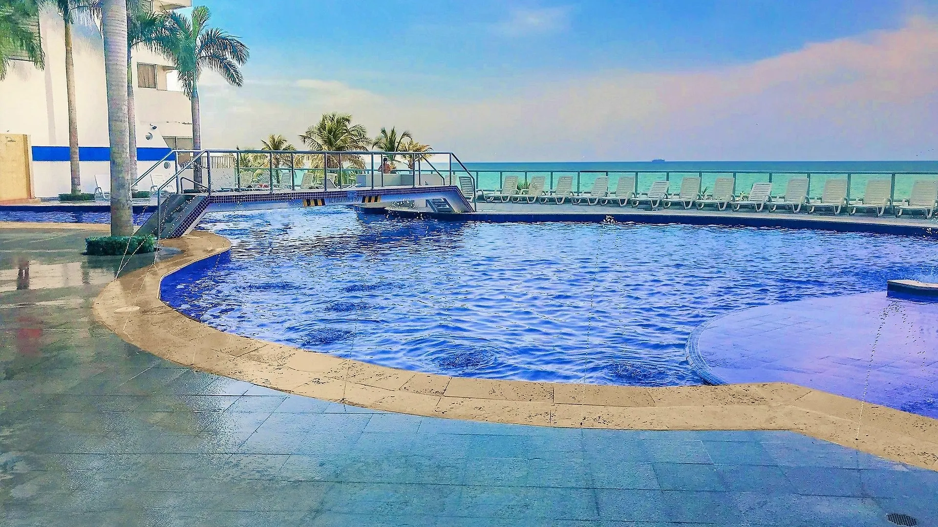 Apartamentos Soho Style - Frente Al Mar Ctg Cartagena 0*,